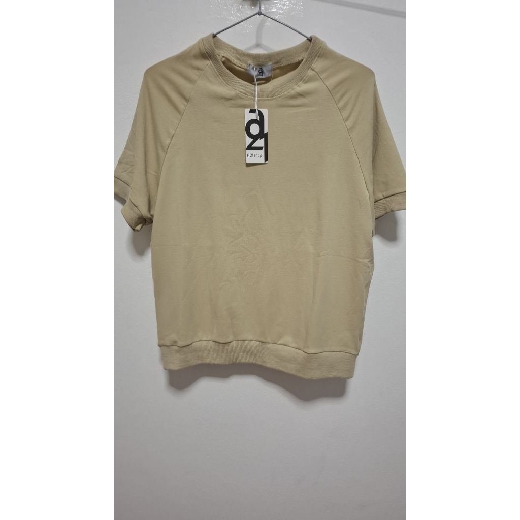 #ส่งต่อเสื้อผ้างานป้ายa21shop สีน้ำตาล(sizeXL)มือหนึ่ง