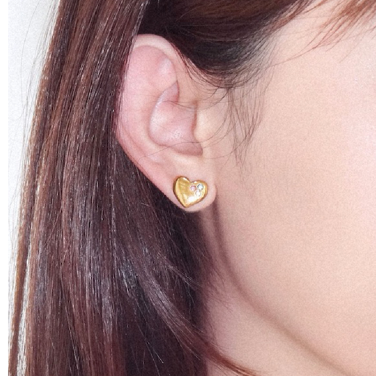 nice try studio - Lilies Love Stud ต่างหูหัวใจและดอกไม้ กันน้ำ กันเหงื่อ ไม่ลอก ไม่ดำ