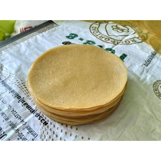 ข้าวเกรียบว่าว ข้าวควบ ข้าวเกรียบโป่ง ข้าวเกรียบสุโขทัย ขนมไทยโบราณ เป็นแผ่นดิบ ทำสดใหม่ทุกวัน