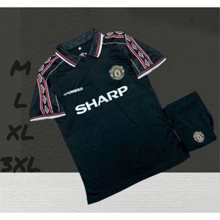 เสื้อกีฬา ย้อนยุค👉แมนยู🌼 เสื้อพร้อมเกง