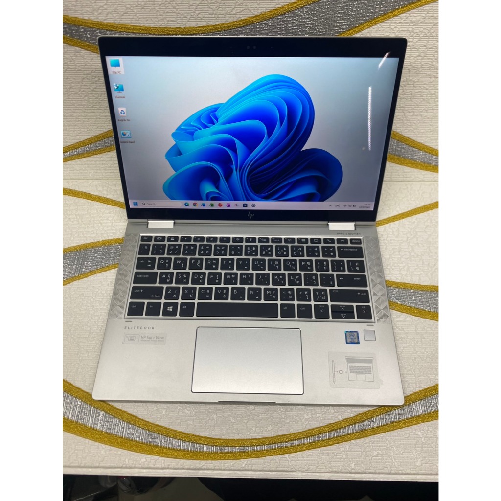 HP EliteBook x360 1030 G3 i5 - 8350U CPU @ 1.70 GHz RAM 8G LPDDR3 / 13.3* M.2 256G