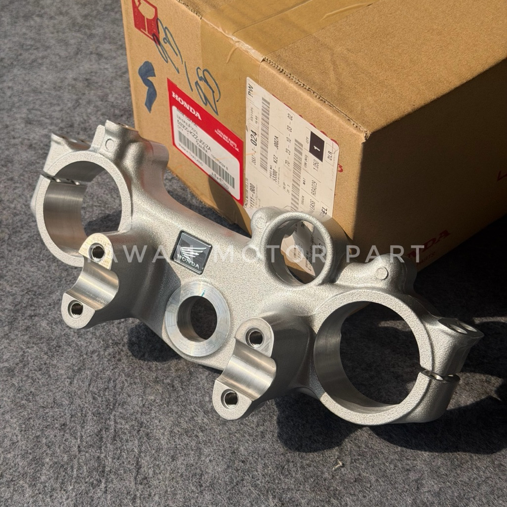 แผงคอบน Honda CRF250 L,LD,Rally แท้เบิกศูนย์ Honda รหัส91008-KK6-000