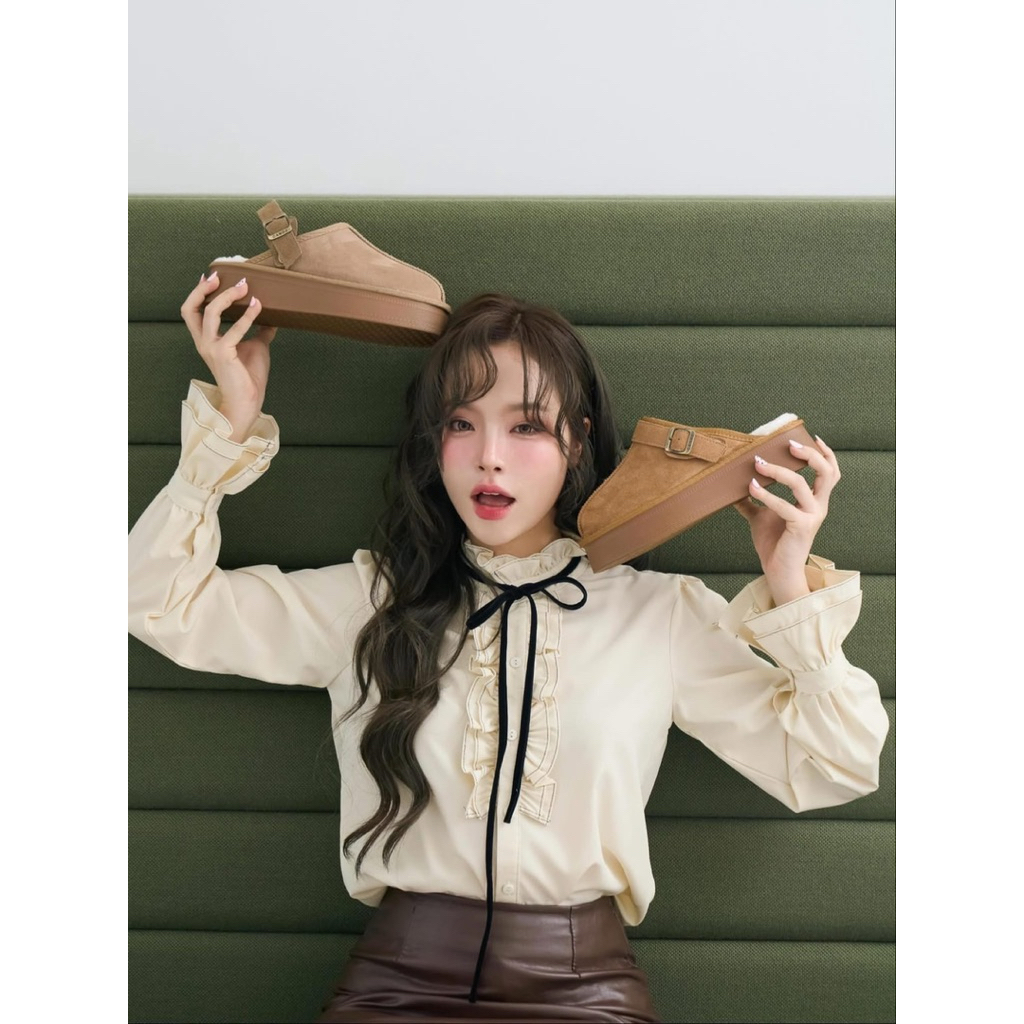 CC : รองเท้า โลฟเฟอร์ Lofer ขนปุย พื้นนิ่ม ลุคเมืองนอก ใส่แบบ รัดส้น ก็ได้ กับ กระโปรง กางเกง ต้องมี