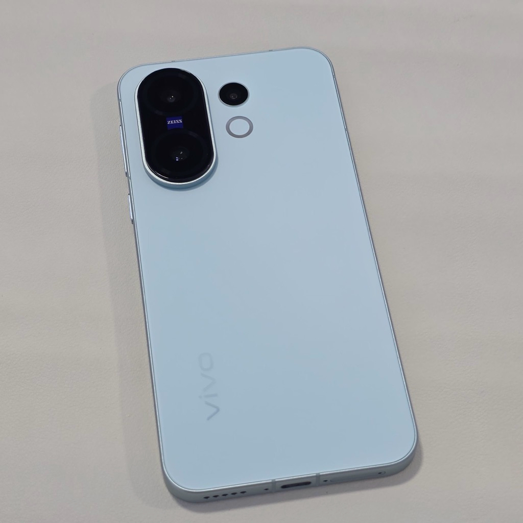 X200 FE ศูนย์ไทย [มือสอง] RAM 12 / ROM 512 GB สภาพ 99%[ประกันศูนย์ 12/08/2026]