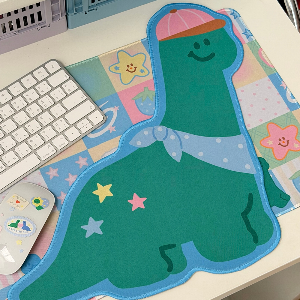 Dino cap mousepad ที่รองเมาส์รูปไดโนใส่หมวกชมพูสุดคิ้ว เนื้อผ้าพื้นยาง เย็บเก็บขอบอย่างดี ขนาดใหญ่ | Stickwithme4ev