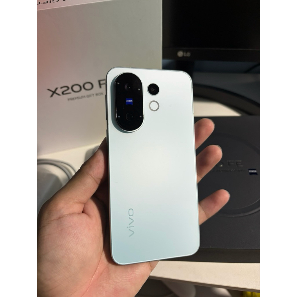 vivo x200 fe 512gb มือสอง