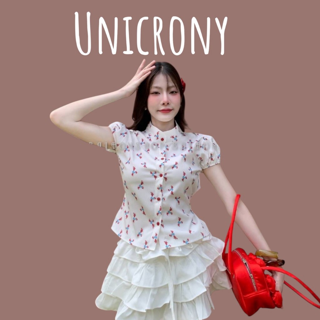 unicrony พร้อมส่ง เสื้อคอบัวลาย ลายสก็อต งานแขนตุ๊กตา งานใส่ผ้าสบาย ทรงเข้ารูปใส่สวย