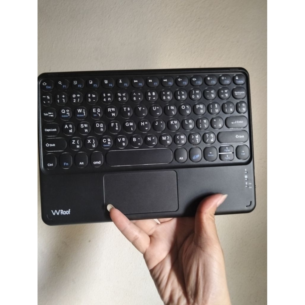(มือสอง) wroof keyboard ipad air