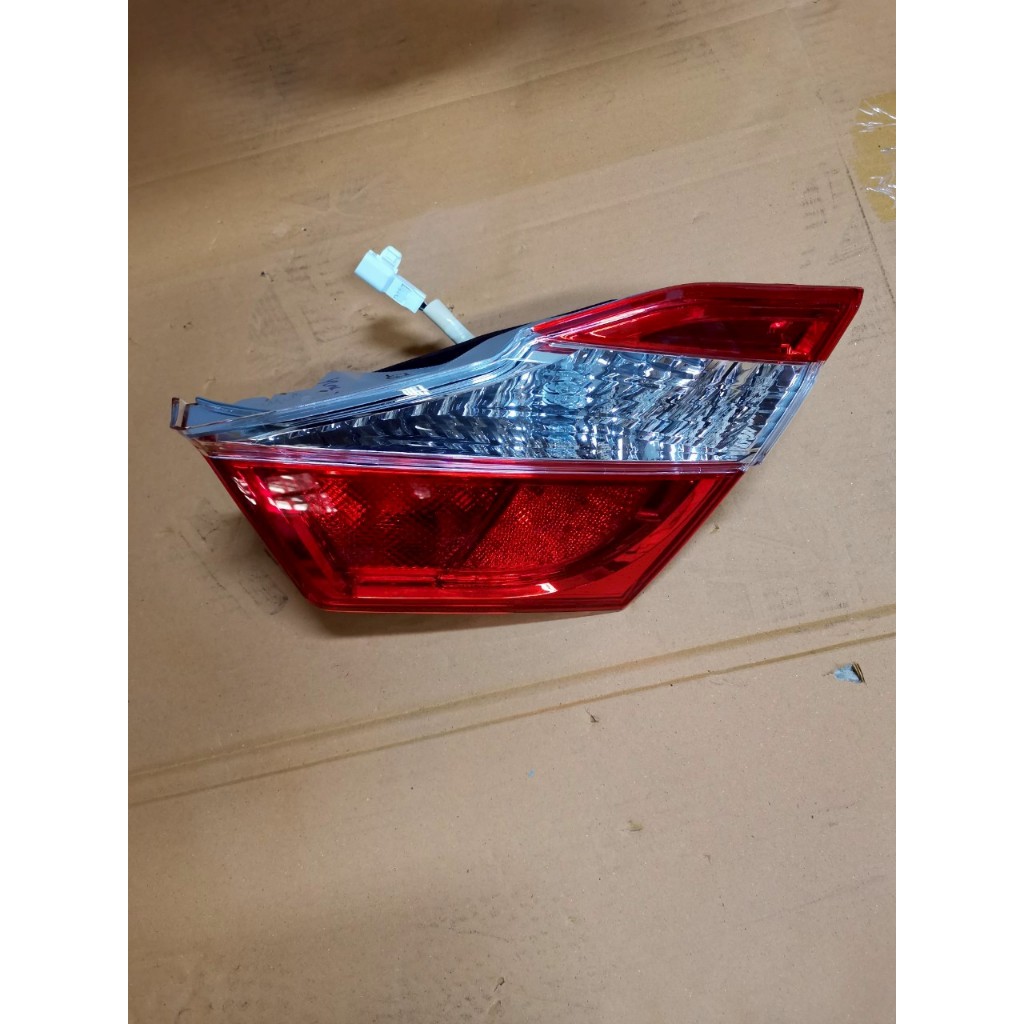 ชุดไฟถอยข้างขวา CAMRY ACV51