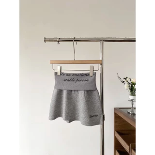 [A-line skirt with letter print, lined]เกาหลีรุ่นวินเทจผู้หญิงเทรนด์ตัวอักษรพิมพ์กระโปรงสั้นสบาย ๆ