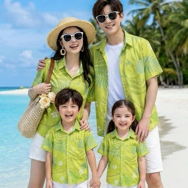 PINKเสื้อฮาวาย สไตล์มินิมอล สีสันสดใส ลายคมชัดทันสมัย ผ้าโพลีเอสเตอร์เกรดพรีเมี่ยม มีให้เลือกทั้งไซส์เด็ก-ผู้ใหญ่