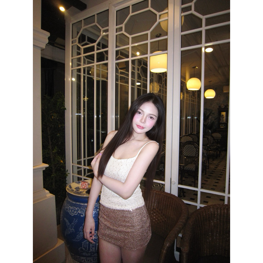 ให้เช่าชุด wara.store.bkk ไม่มีมัดจำ (ทักสอบถามคิวก่อนกดสั่ง)