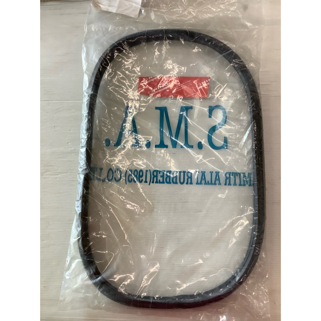 ยางกระจกหูช้าง หลัง FN627 , FN628 , ซ้ายขวาใช้เท่ากัน , MITSUBISHI