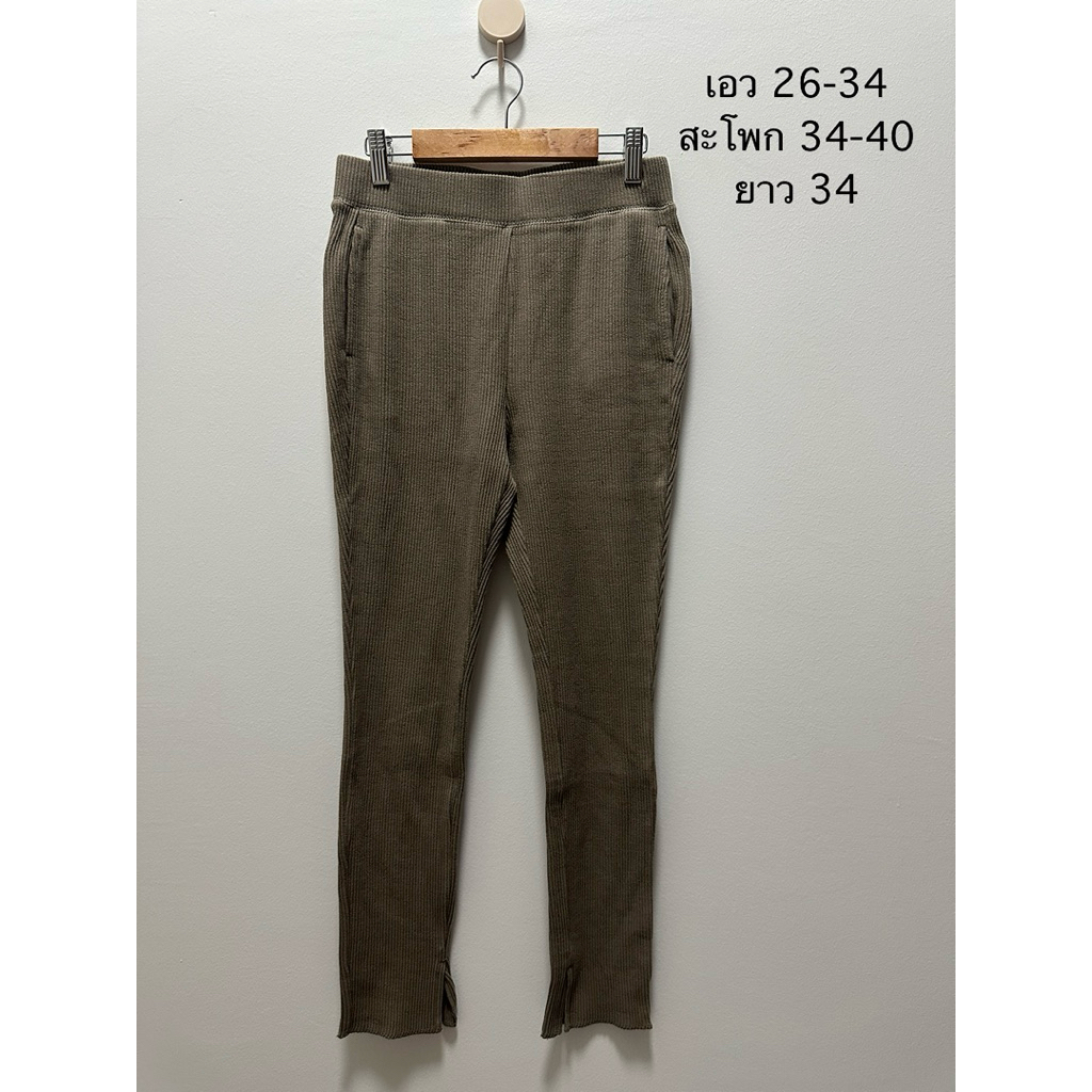Uniqlo กางเกง (พร้อมส่ง)