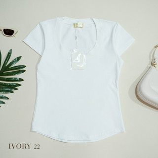 VV33 -IVORYเสื้อยืด คอยูกว้าง ผ้ายูนิโคล่า สวยมาก