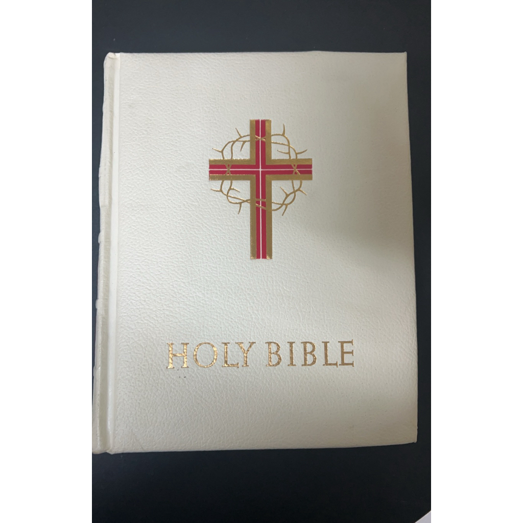 holy bible catholic de luxe edition มือสอง