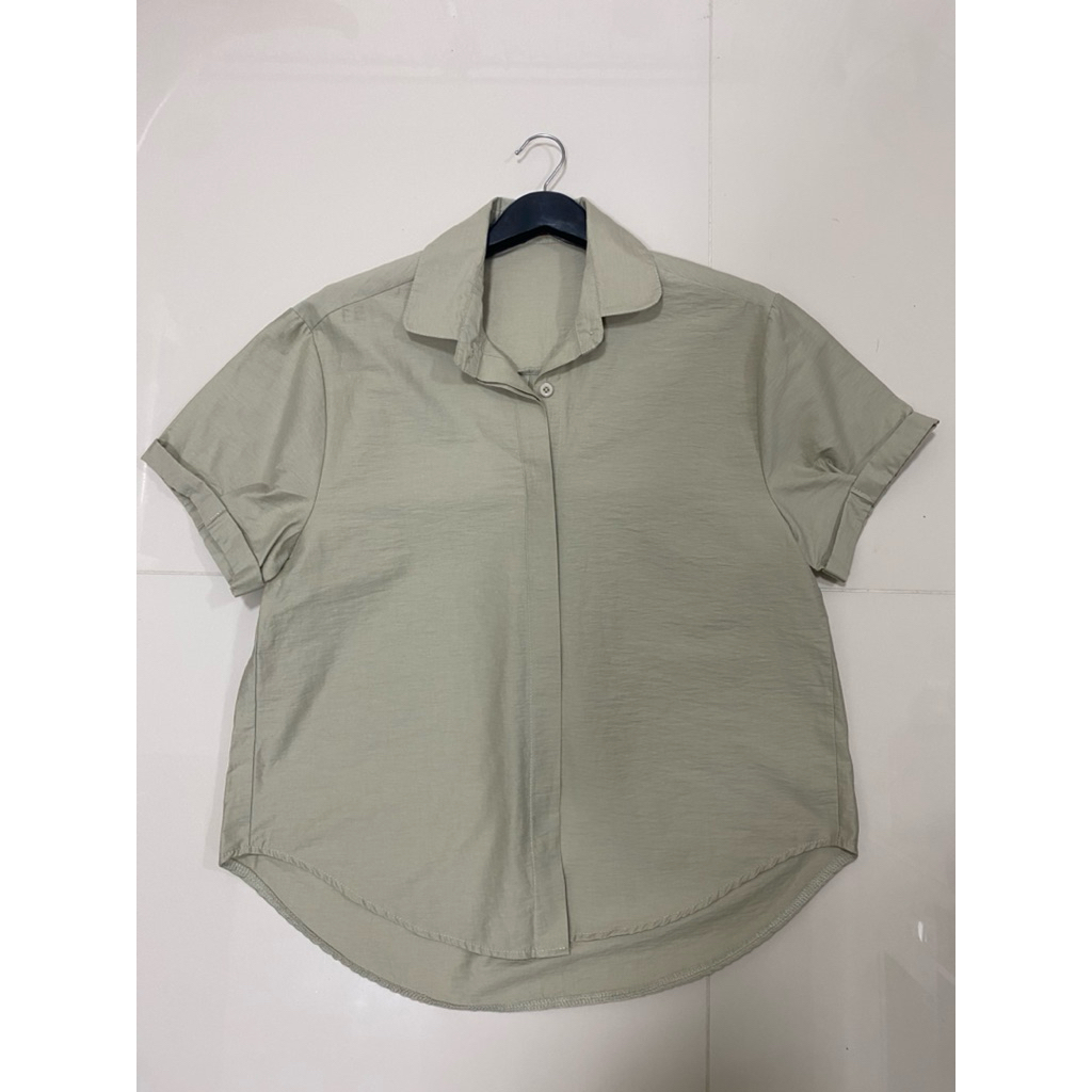 Lawyer Store เสื้อเชิ้ตแขนสั้น size.L (อก40)