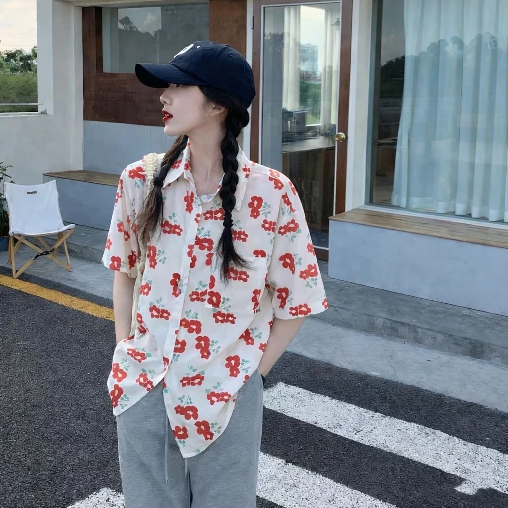 เสื้อฮาวายลายดอก ปกเชิ้ตแขนสั้น กระดุมหน้า ผ้าไหมอิตาลี ใส่ได้ทั้งชายหญิง thumbnail 9