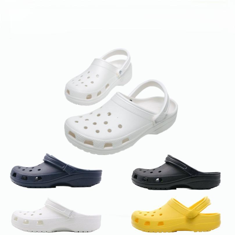 Cs ของแท้ ‼️มือสอง สภาพ 90% พร้อมใช้งาน สีขาว M7W9ไซส์40