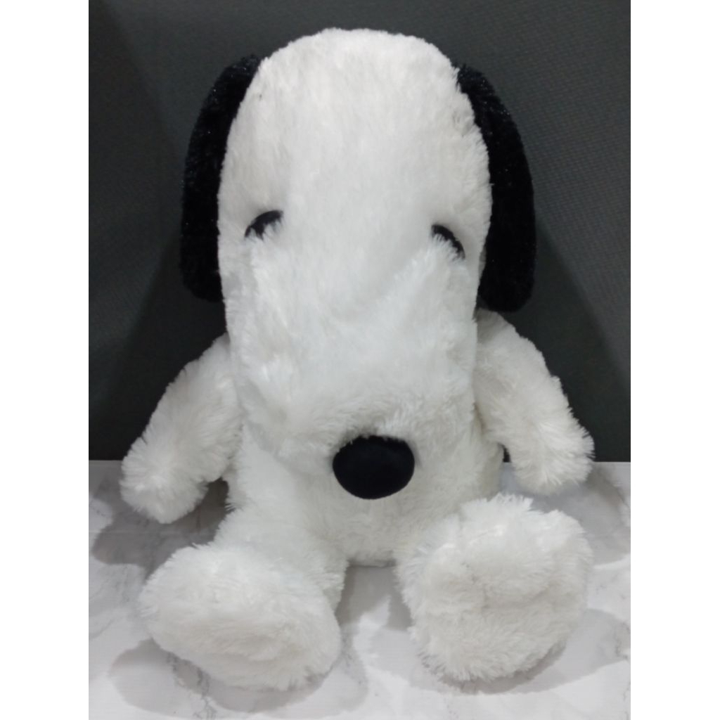 ของแท้ จากญี่ปุ่น ตุ๊กตา สนูปปี้ ตัวใหญ่ ขนาดใช้กอดเล่นได้ครับ Peanuts Snoopy Big Plush Stuffed Toy 