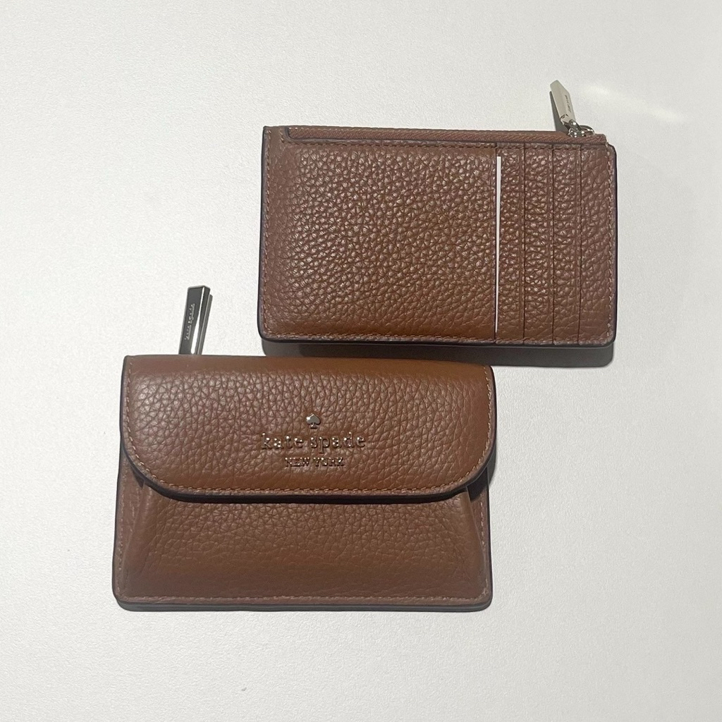 พร้อมส่งที่ไทย แท้ 💯% ใช้ส่วนลดโค้ดคุ้ม+ส่วนลดร้านค้า ใส่บัตร DUMPLING SMALL FLAP CARD HOLDER KA574