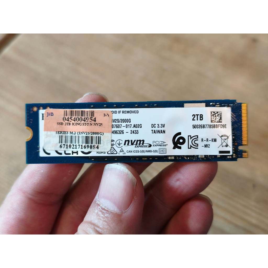 2TB SSD (เอสเอสดี) KINGSTON NV2 - PCIe 4/NVMe M.2 2280  (SNV2S/2000G) (R3500/W2800) ไม่มีกล่อง มือสอ