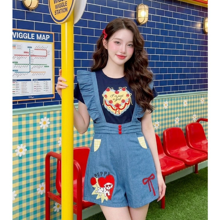 (มี3XL) ยีนส์ Birthday Puppy Jumpsuit จั๊มสูทขาสั้นมีกระเป๋า ผ้ายืดต่อตัดผ้ายีนส์แต่งงานปัก แขนระบาย มีซิปหลัง