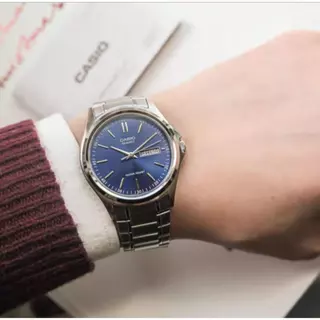 นาฬิกาข้อมือผู้ชาย สายสเตนเลส STANDARD MTP-1239D