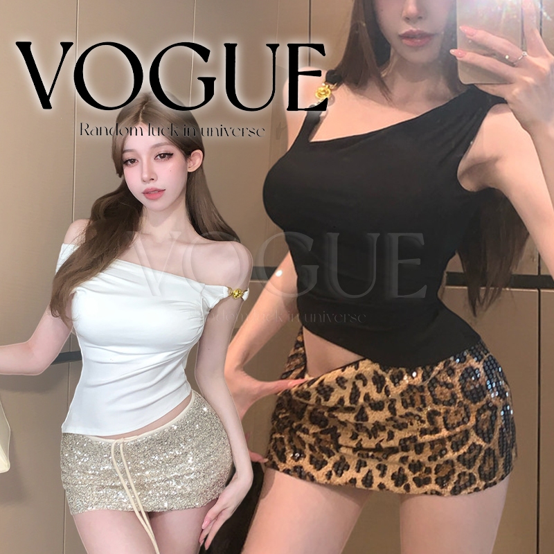 Vogue🌟พร้อมส่ง🌟 เสื้อกล้าม สีดำ ผ้าร่องเล็ก แต่สายโซ่ทอง (FY5548)
