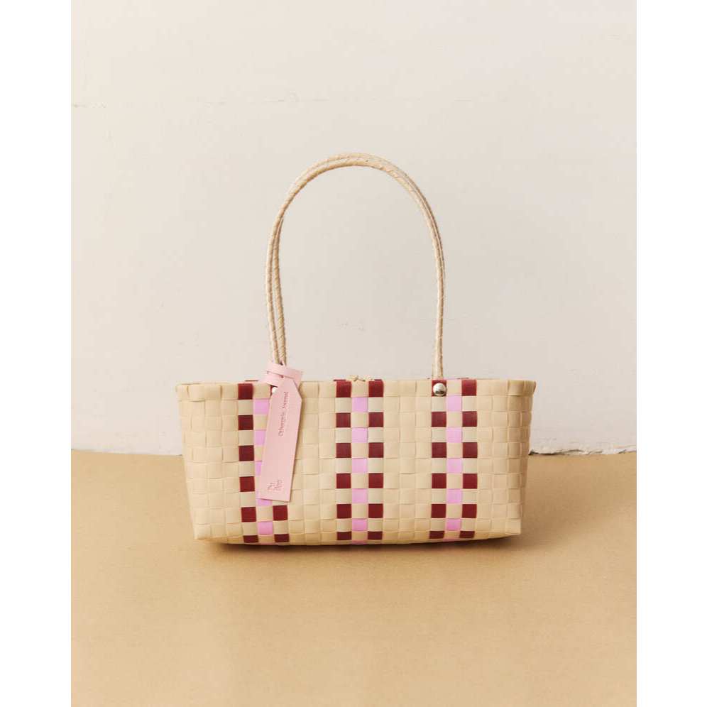 Pudee Sol Bag กระเป๋าพลาสติกสานปั้มลายหนัง