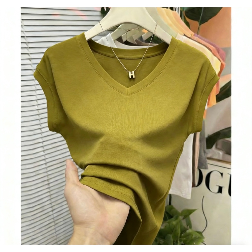 UM เสื้อยืดแขนสั้น ผ้ายูนิโคล่ นุ่มสบาย ใส่สบายตลอดวัน-V