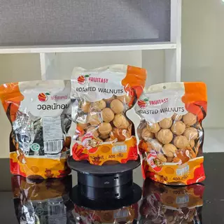 วอลนัทอบ ขนาด 400 กรัม ตรา Fruitasy หอม กรอบ อร่อย กลิ่น วอลนัท สินค้ามีตราฮาลาล