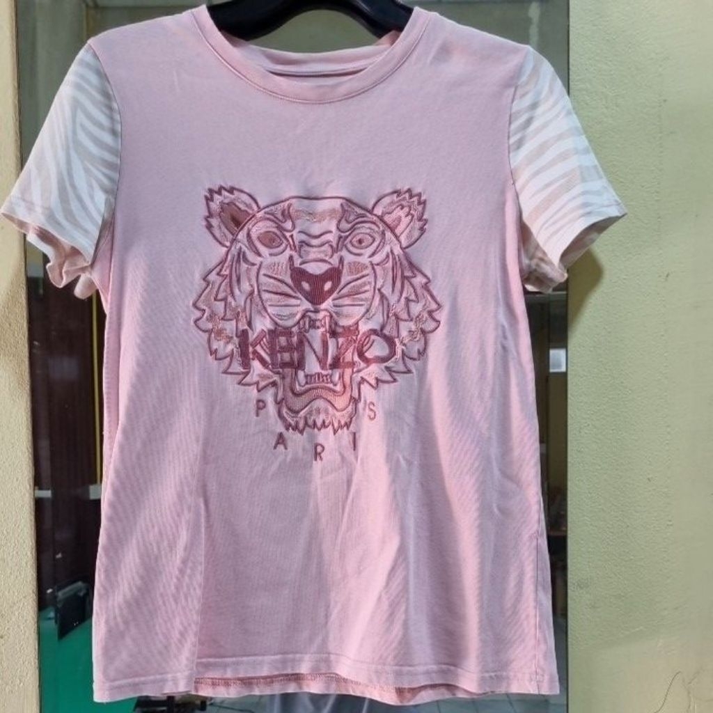 เสื้อkenzoสีชมพูอ่อน