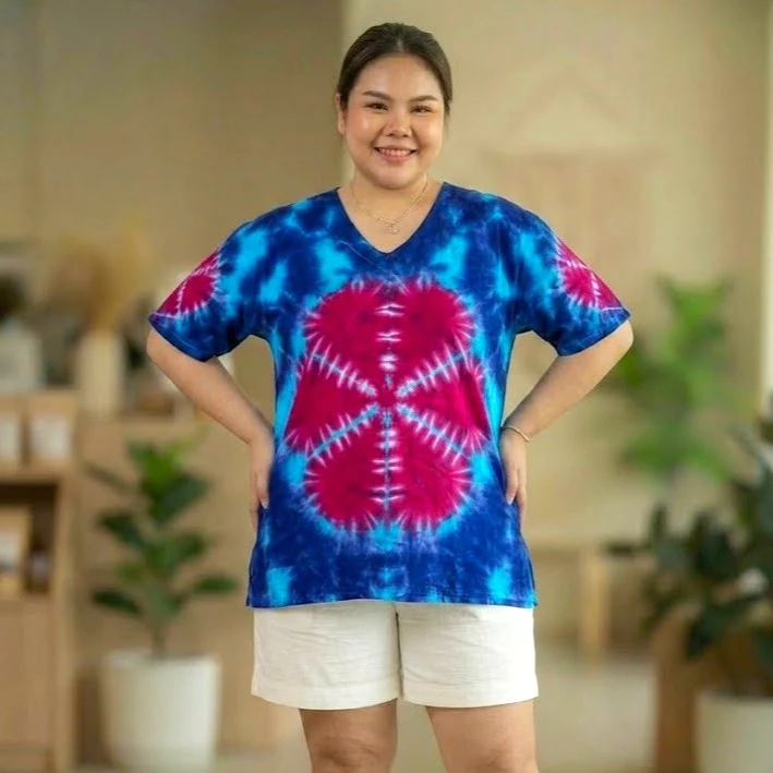 เสื้อแขนสั้นคอวี อก 48 ผ้าแมมเบิร์ตสปันงานมัดย้อม thumbnail 8