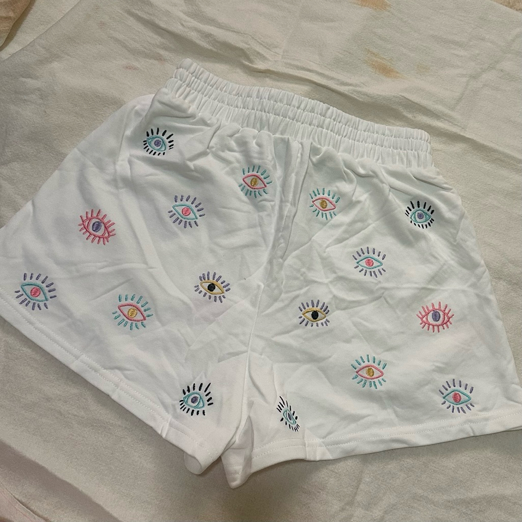 กางเกงงานปัก เอวสม็อก งานป้าย Un reve 🤍