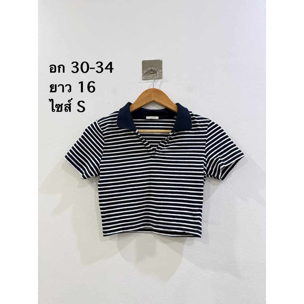 เสื้อครอปคอปกริ้วขาวกรม GU ไซส์ S