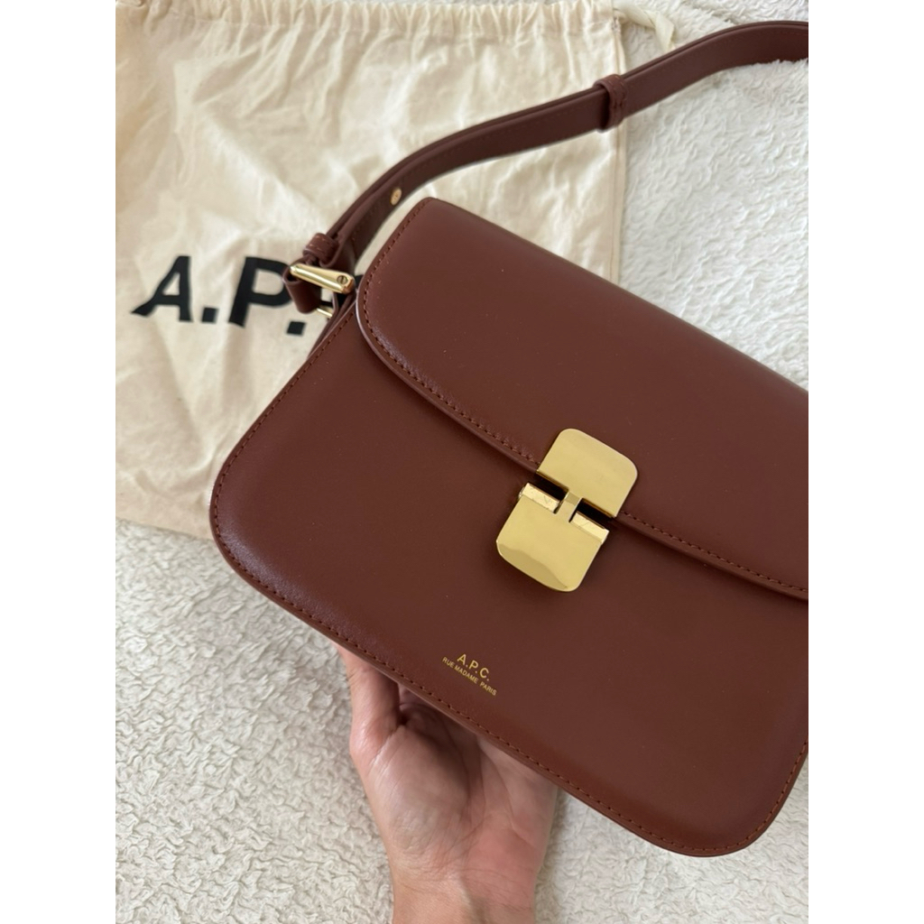 กระเป๋า apc มือสอง ของแท้