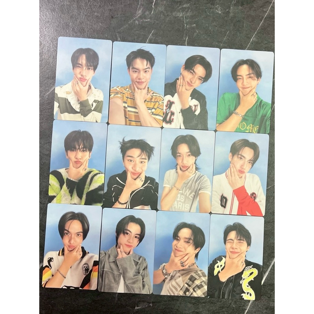 พร้อมส่ง การ์ด BUS THE FIRST ALBUM ของแท้