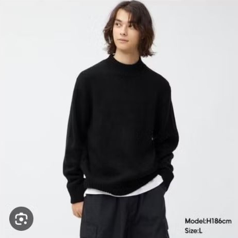 GU Men Turtleneck Sweater Size S แท้💯✅️