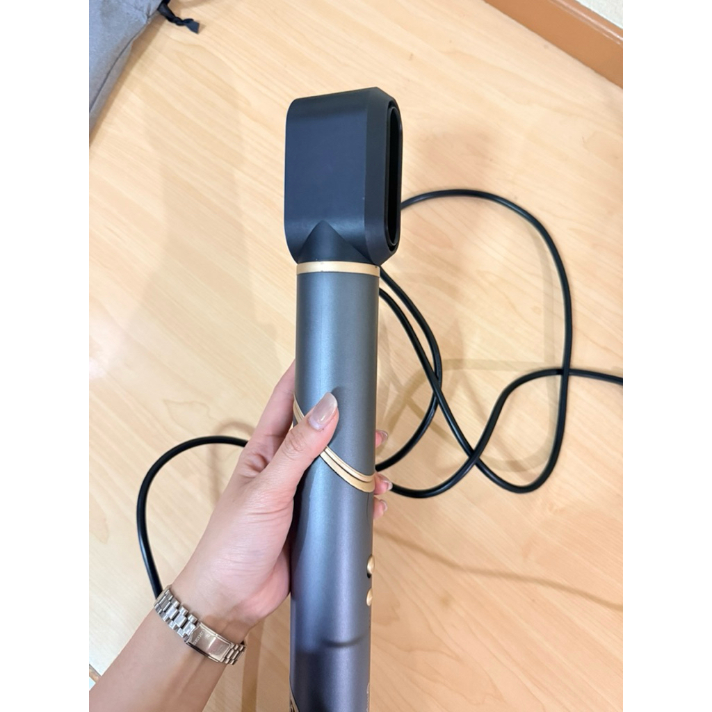 ♦️ส่งต่อ♦️ Simplus Turbo Style R1  ไดร์เป่าผมความเร็วลมสูง ไอออนลบ RFSH003 มือสอง