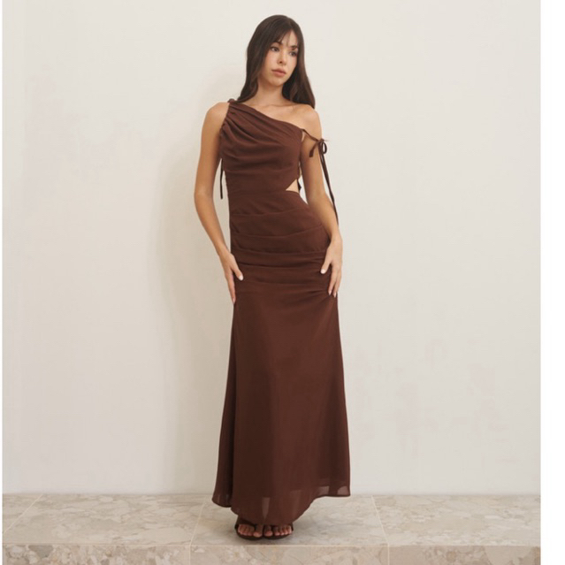 VenusP. - Lovara dress ผ้าชีฟอง เดรสออกงาน