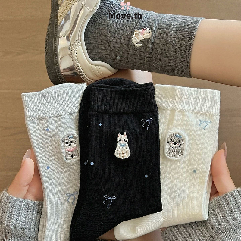ในไทย-พร้อมส่ง✨ถุงเท้าปักลายการ์ตูนน่ารัก ระบายอากาศได้ดี ความยาวระดับน่อง เหมาะสำหรับนักเรียน-Move