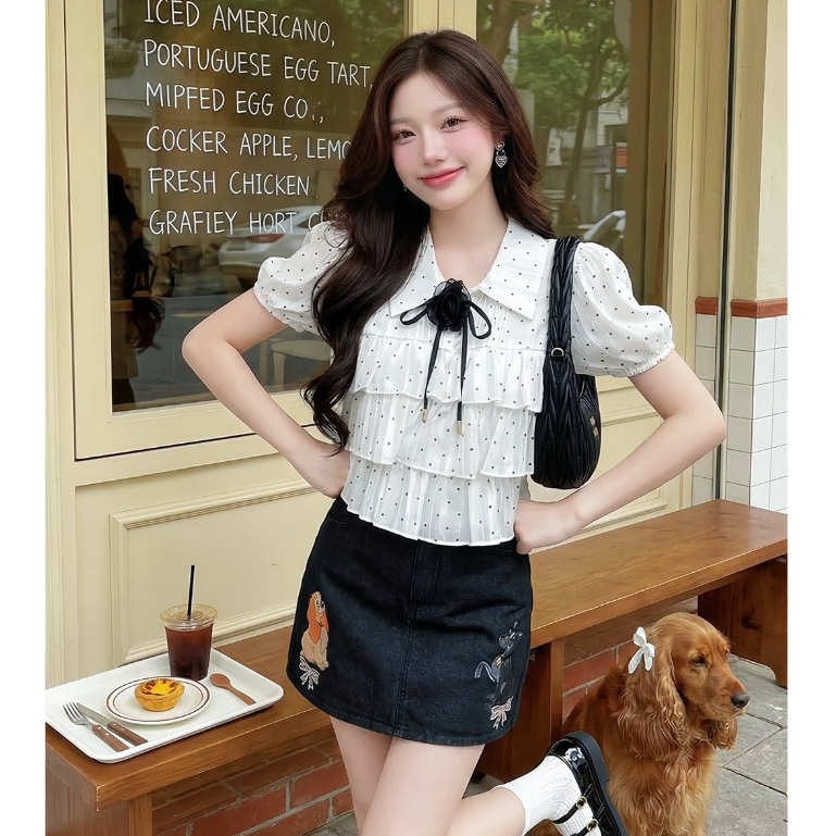 (มี3XL) สีครีมดำ Most Bonnie Set เซ็ต 2 ชิ้น เสื้อลายจุดเลเยอร์ผ้าชีฟอง + เข็มกลัด + กระโปรงยีนส์งานปักมีกระเป๋าข้าง