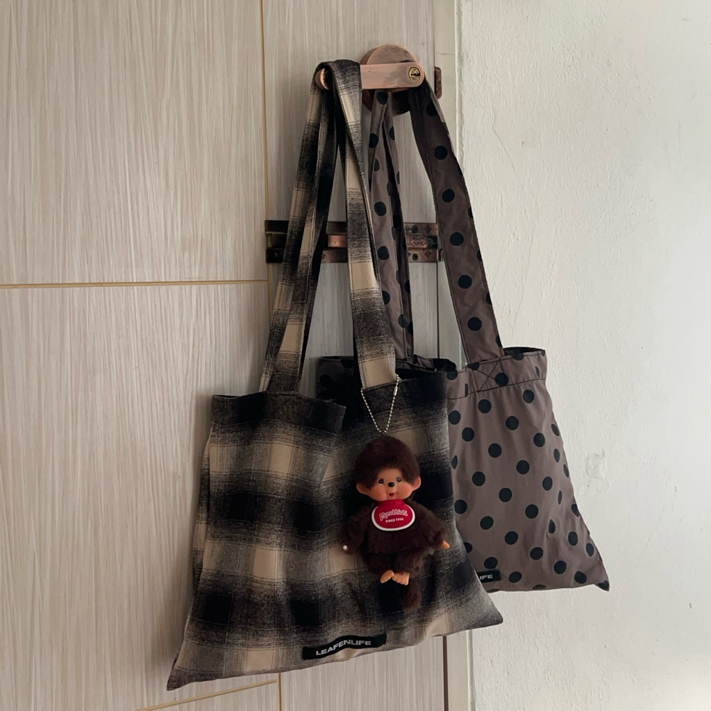 mini tote bag Leafenlife (กระเป๋าผ้ามินิเช็คขนาดกระเป๋าก่อนน้า) รูปที่ 7