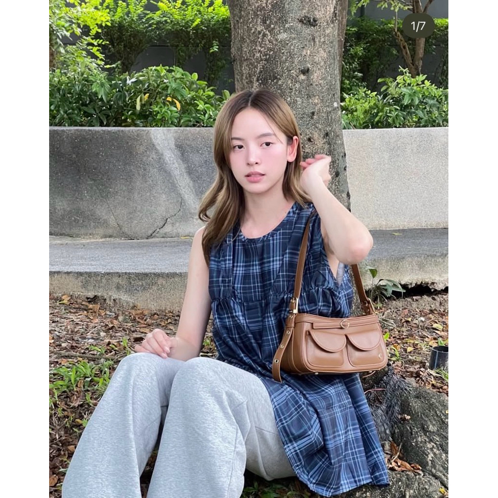 ส่งต่อ กระเป๋า cozii bag รุ่น Alice สี brown