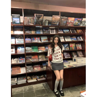KKS✨พร้อมส่ง✨เสื้อปาดไหล่ แฟชั่นเกาหลีผู้หญิง ทรงหลวม เนื้อผ้านิ่ม สาวอวบใส่ได้ ผ้าคอตอน ใส่สบาย