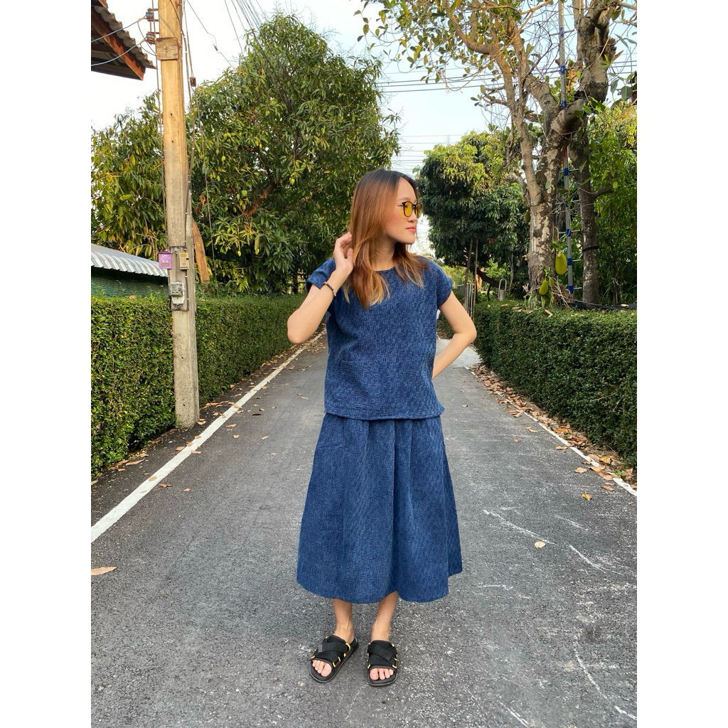 เสื้อคอกลมแขนเลย ผ้าสโตน