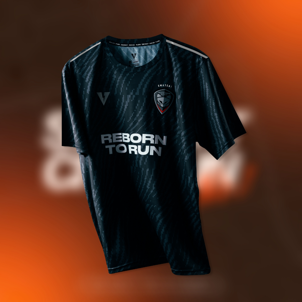VOLT RUNNING x SWATCAT ACCE 004 BLACK เสื้อวิ่งแขนสั้น รุ่น สีดำ