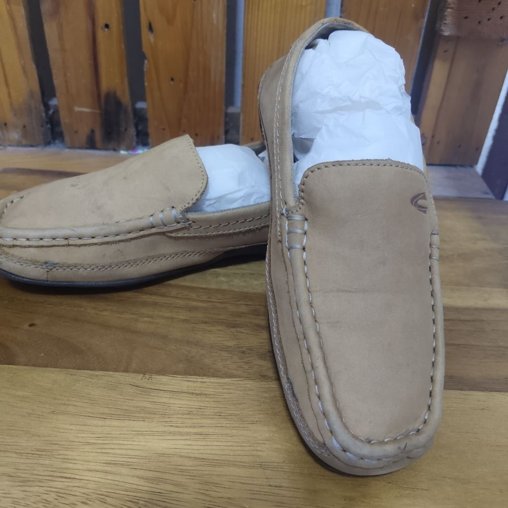 รองเท้า camel หนังแท้