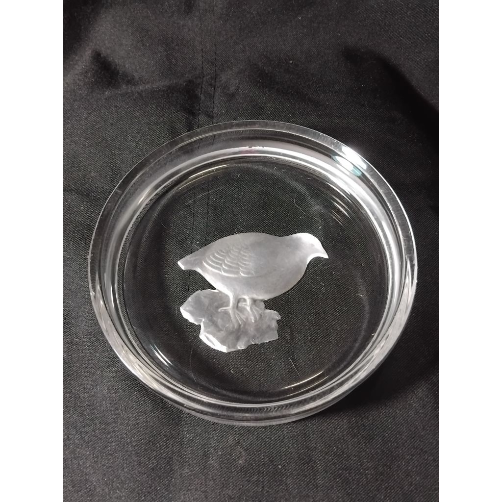 จานรองแก้วคริสตัลคุณภาพพรีเมี่ยมของแบรนด์ Lalique France